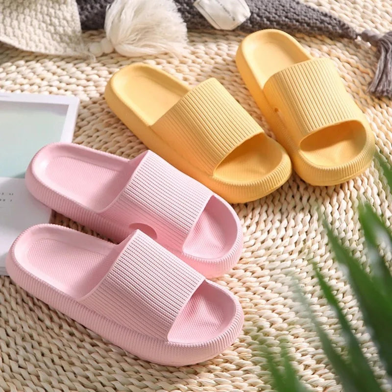Chinelos feminino nuvem almofada